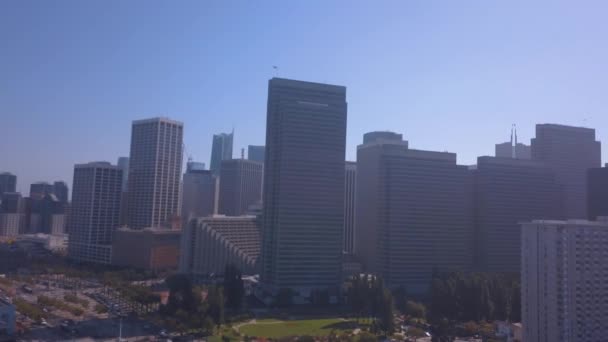 Schöne Luftaufnahme Der San Francisco City Mit Belebten Straßen Wolkenkratzern — Stockvideo