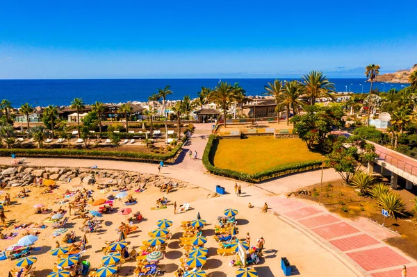 Juli 2018 Stranden Amadores Gran Canaria Spanien Människor Ligga Stranden — Stockfoto