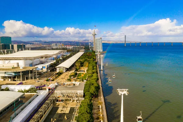 Listopadu 2018 Lisabon Portugalsko Lanová Dráha Krásný Pohled Zálivu Lisabonu — Stock fotografie
