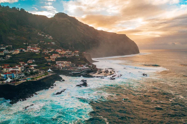 Vista Aérea Aldeia Porto Moniz Com Piscina Lava Rock Ilha — Fotografia de Stock