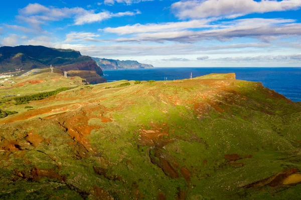 Vista Aérea Praia Selvagem Falésias Ponta São Lourenco Ilhas Madeira — Fotografia de Stock