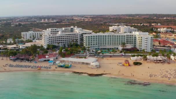 Juli 2018 Limassol Zypern Aiya Napa Luftaufnahme Zypern Menschen Strand — Stockvideo