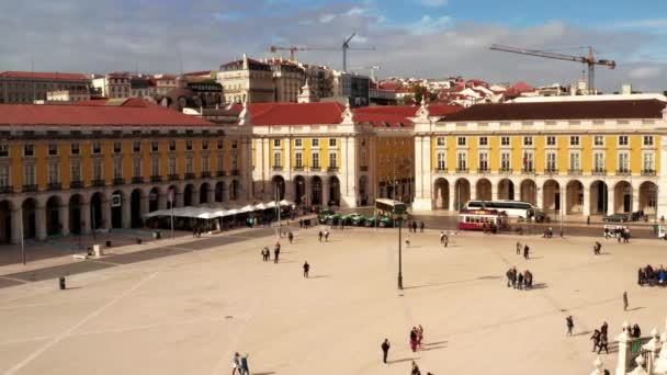 Luftaufnahme Des Berühmten Praca Comercio Handelsplatz Eines Der Wahrzeichen Lissabons — Stockvideo