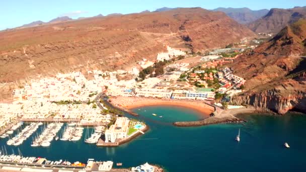 Vista Aérea Ciudad Puerto Mogan Costa Isla Gran Canaria España — Vídeo de stock