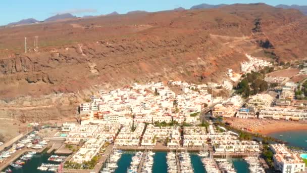 Vista Aérea Ciudad Puerto Mogan Costa Isla Gran Canaria España — Vídeo de stock