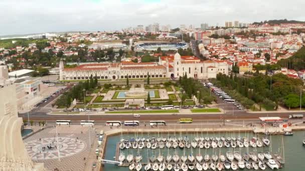 Padrao Dos Descobrimentos Monument Voor Ontdekkingen Lissabon Portugal — Stockvideo