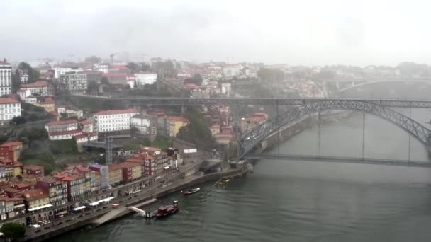 Letecký Pohled Panoramatické Starých Domů Portu Luis Most Kovový Obloukový — Stock video