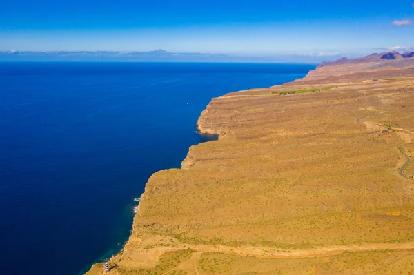 Wunderschöne Aussicht Auf Eine Atemberaubende Tropische Landschaft Mit Exotischen Palmen — Stockfoto