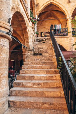 Nicosia, Kıbrıs - 30 Ekim 2018: Görünüm Buyuk Han (büyük Inn), Kıbrıs'taki en büyük Kervansaray. Nicosia 