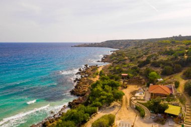 Güzel Kıbrıs, Konnos Bay Cape Greko doğal Park, Ayia Napa yakınındaki kemer kaya ve (molos) Limasol Kıbrıs ve Limasol Hava fotoğraf mesire