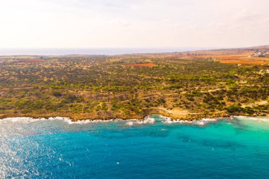Güzel Kıbrıs, Konnos Bay Cape Greko doğal Park, Ayia Napa yakınındaki kemer kaya ve (molos) Limasol Kıbrıs ve Limasol Hava fotoğraf mesire