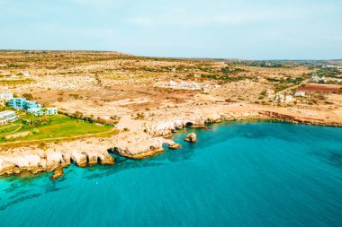Güzel Kıbrıs, Konnos Bay Cape Greko doğal Park, Ayia Napa yakınındaki kemer kaya ve (molos) Limasol Kıbrıs ve Limasol Hava fotoğraf mesire 