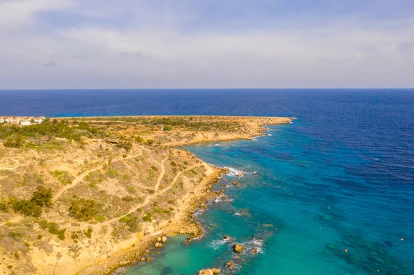 Güzel Kıbrıs, Konnos Bay Cape Greko doğal Park, Ayia Napa yakınındaki kemer kaya ve (molos) Limasol Kıbrıs ve Limasol Hava fotoğraf mesire