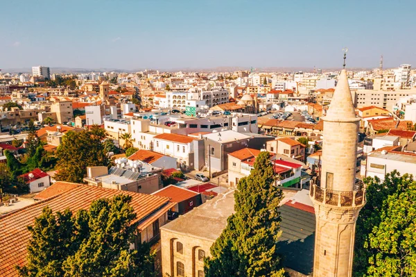 Novembro 2018 Larnaca Chipre Bela Vista Rua Principal Larnaca Catedral — Fotografia de Stock
