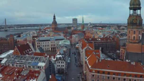 Letonya Riga Tarihi Kent Kışın Noel Günü Panoramik Havadan Görünümü — Stok video