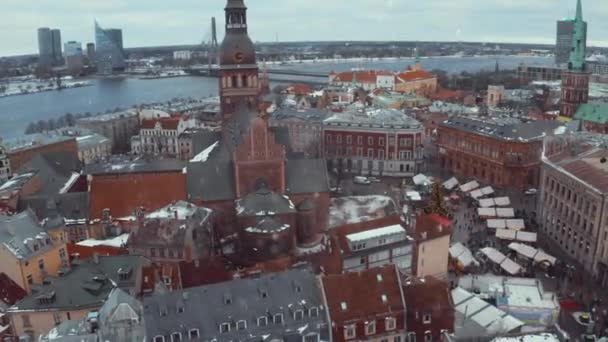 Letonya Riga Tarihi Kent Kışın Noel Günü Panoramik Havadan Görünümü — Stok video