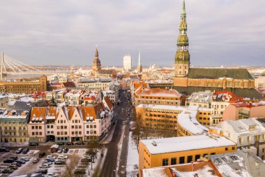 Riga city hava kış günü Noel zamanı sırasında göster. 