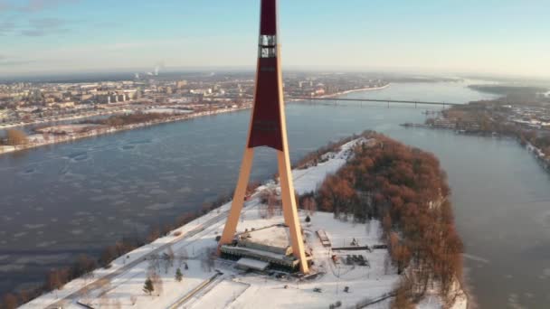 Пташиного Польоту Телевежа Столиці Латвії Ризі Найвища Будівля Європейському Союзі — стокове відео