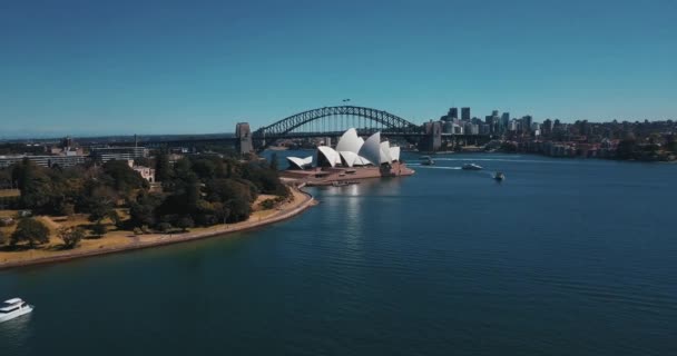 Opéra Sydney Vue Aérienne Hélicoptère Sur Baie Avec Pont Portuaire — Video