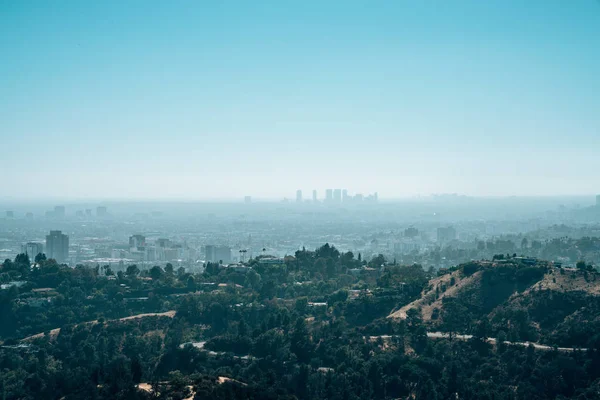 Panoramik Los Angeles Şehir Merkezinde Birçok Gökdelenler Ufukta — Stok fotoğraf