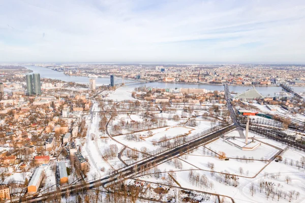 Piękny Zimowy Rygę Zobacz Pobliżu Pomnik Zwycięstwa Armii Radzieckiej Agenskalns — Zdjęcie stockowe