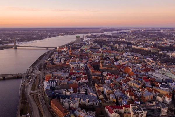 Letecký Pohled Zimu Riga Během Purpurového Pohledu Západ Slunce — Stock fotografie