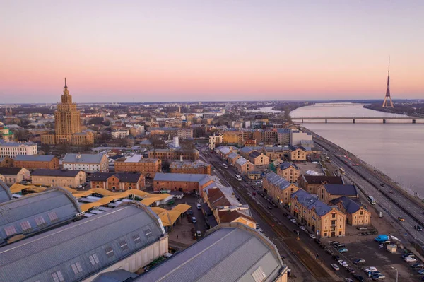 Vista Aérea Desde Dron Mercado Central Riga Situado Centro Ciudad —  Fotos de Stock