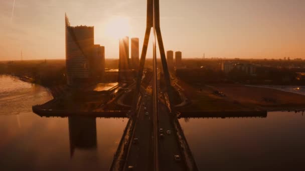 Antenn Orange Solnedgång Time Lapse Riga Lettland Vacker Stadsliv Vid — Stockvideo