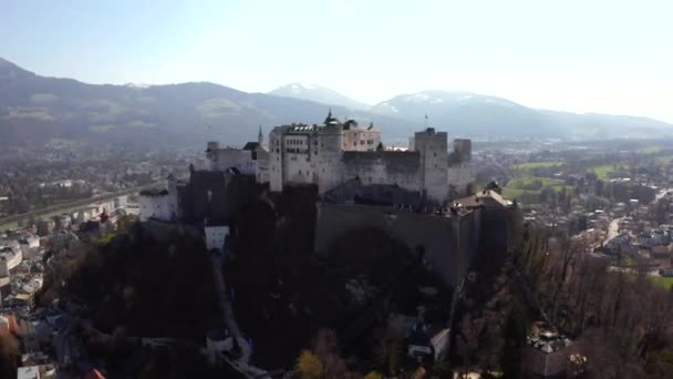 Mooie Luchtfoto Van Skyline Van Salzburg Met Festung Hohensalzburg Salzburg — Stockvideo