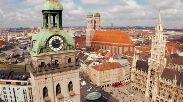 Vista Aérea Sobre Câmara Municipal Marienplatz Frauenkirche Munique Alemanha — Vídeo de Stock