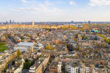 Amsterdam'ın havadan görünümü. Güzel şehir panoraması. 