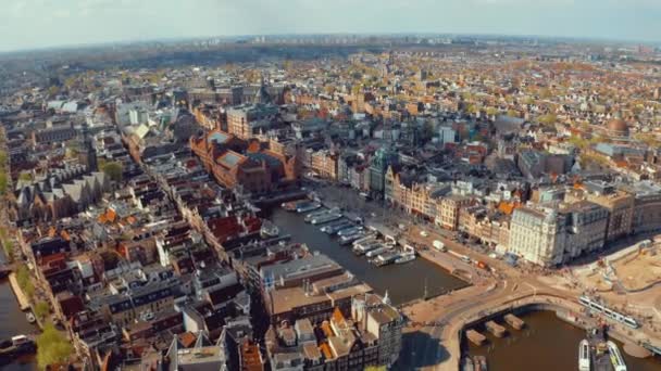 Luchtfoto Van Grachten Amsterdam Met Watertransport Vele Boten Erin — Stockvideo
