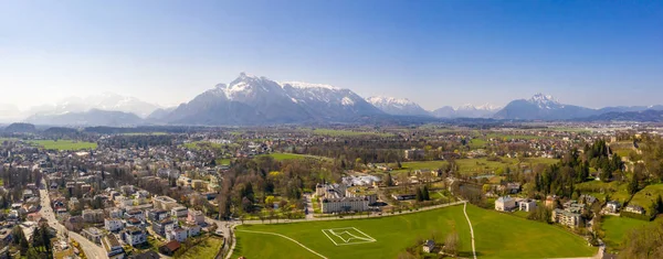 Bella Vista Panoramica Sullo Skyline Salisburgo Con Possenti Alpi Sullo — Foto Stock