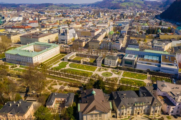 Hermosa Vista Los Famosos Jardines Mirabell Salzburgo — Foto de Stock