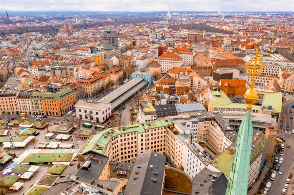美丽的慕尼黑中心 从玛丽安广场以上 主广场的鸟瞰图 — 图库照片