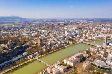 Güzel Salzburg manzara görünümü. Avusturya geleneksel stili