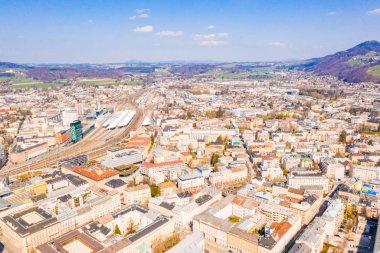 Güzel Salzburg manzara görünümü. Avusturya geleneksel stili