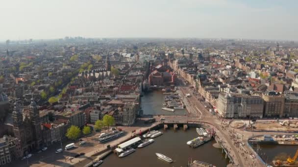 Amsterdam Hollanda Mayıs 2019 Amsterdam Merkez Istasyonunun Güzel Manzaralı — Stok video