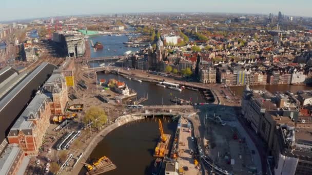 Bela Vista Aérea Amsterdã Sobre Canais Perto Estação Central Igreja — Vídeo de Stock