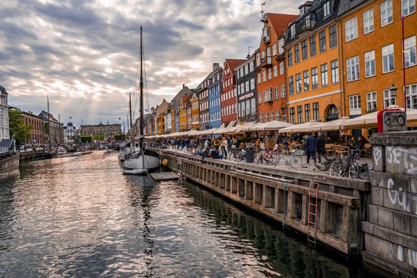 Scenic Timelapse Summer Sunset View Nyhavn Pier Color Buildings Ships — Stock Photo, Image