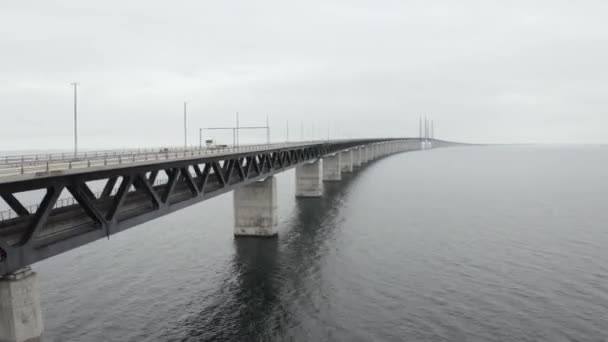 Πανοραμική Εναέρια Θέα Της Γέφυρας Όρεσουντ Πάνω Από Βαλτική Θάλασσα — Αρχείο Βίντεο