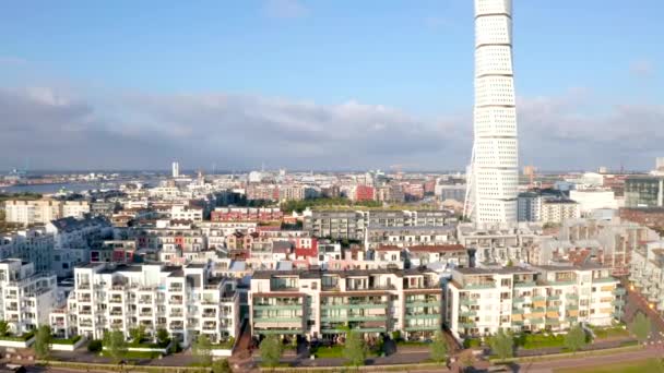 Gorgeous Aerial View Turning Torso Skyscraper Western Harbour District Malmo — Stock Video