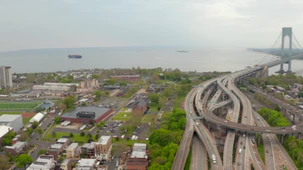 Sistema Transporte Rodoviário Intercâmbio Rodoviário Nova York Eua Perto Ponte — Vídeo de Stock