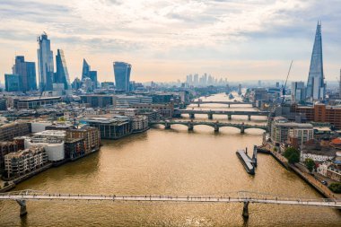 Londra şehrinin havadan görünüşü, Birleşik Krallık.