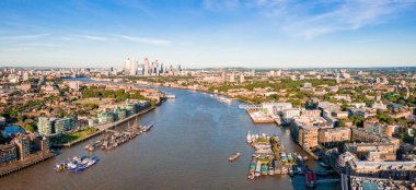 Londra şehrinin havadan görünüşü, Birleşik Krallık. 