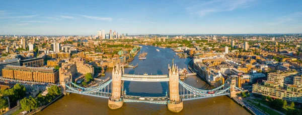 Tower Bridge Londen Het Verenigd Koninkrijk Zonsondergang Met Prachtige Wolken — Stockfoto