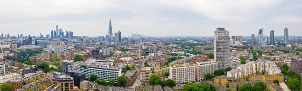 Luftaufnahme Des Londoner Stadtviertels Mit Vielen Modernen Glashochhäusern Stadtzentrum Vereinigtes — Stockfoto