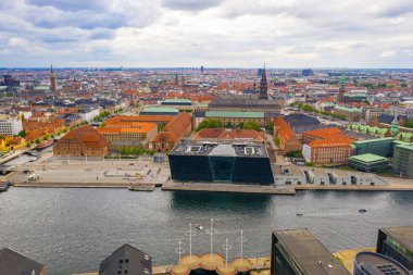 Danimarka'da Kopenhag şehrinin güzel havadan panoramik görünümü. 