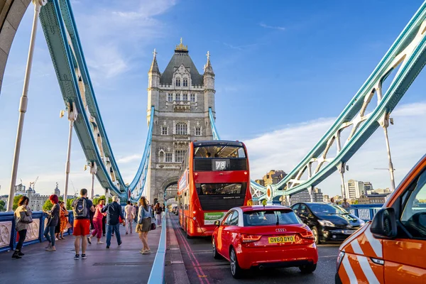June 2019 London Beautiful View Tower Bridge London Many Cars — Stock Photo, Image