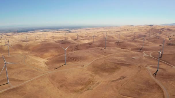 Flygfoto Över Vindkraftverken Arizona Usa Vindkraft Användningen Luftflöde Genom Vindkraftverk — Stockvideo